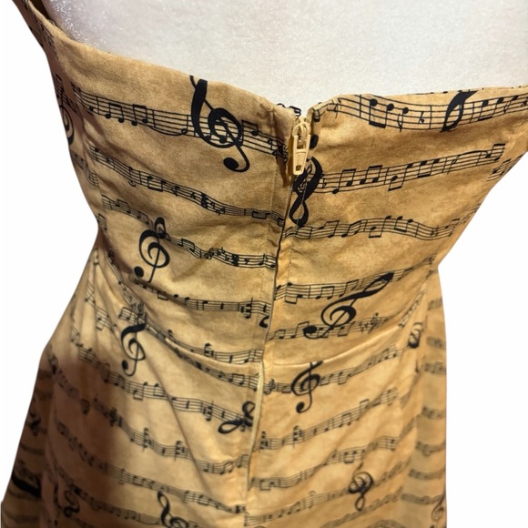 Ladies Halter Music Note Dress-Crinoline-Zip Back-Adjustable Bodice-Size XL - Picture 5 of 11